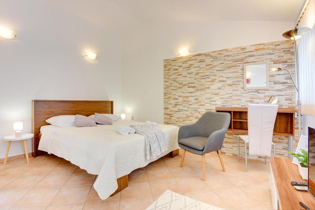 Holiday Home Batel Pula Ngoại thất bức ảnh