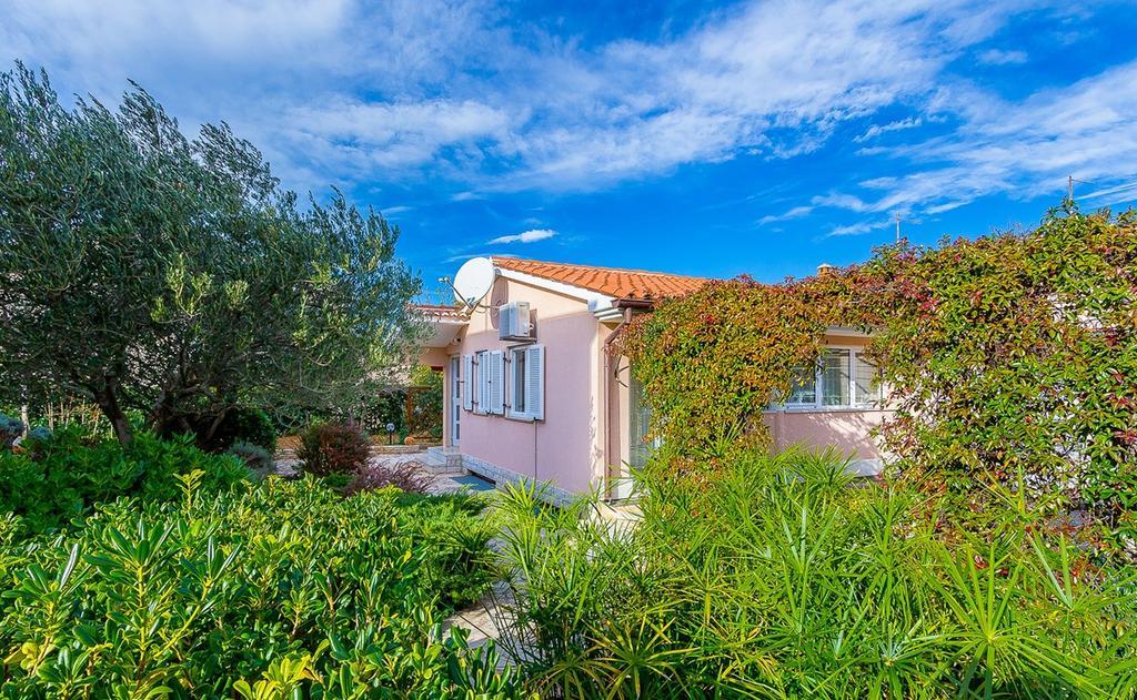 Holiday Home Batel Pula Ngoại thất bức ảnh