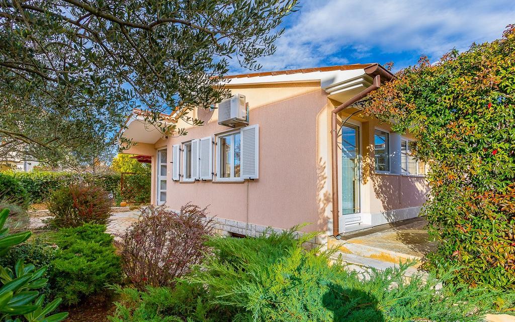 Holiday Home Batel Pula Ngoại thất bức ảnh